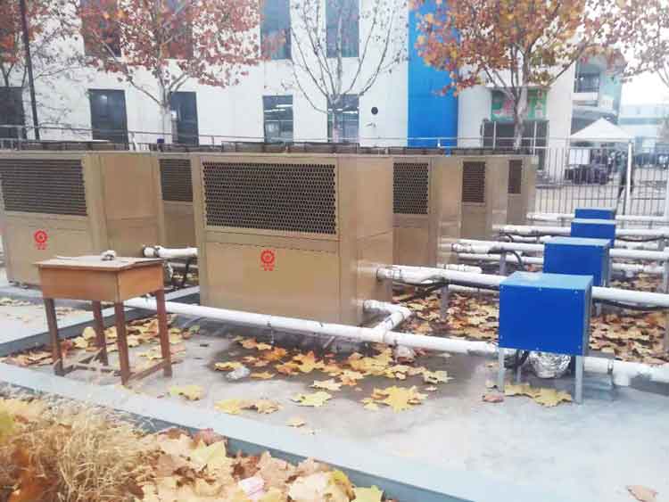 正旭空氣能熱泵泳池恒溫機組空氣能熱泵恒溫機組泳池熱泵項目案例實拍 正旭空氣能熱泵泳池恒溫機組空氣能熱泵恒溫機組泳池熱泵項目案例實拍